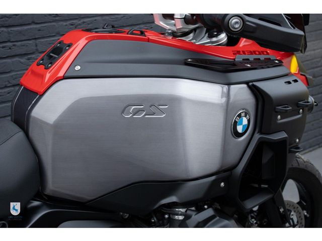 bmw - r-1300-gs-adventure