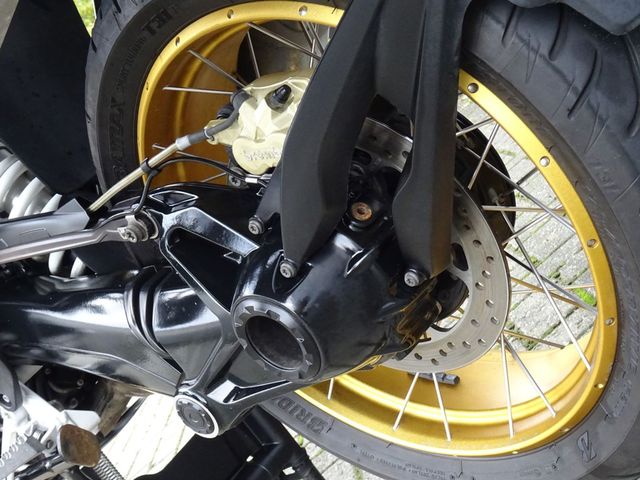 bmw - r-1250-gs-adventure