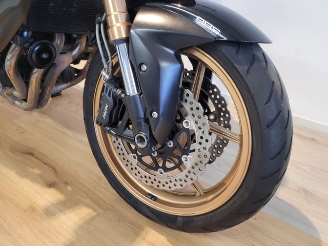 kawasaki - z-750-r-abs