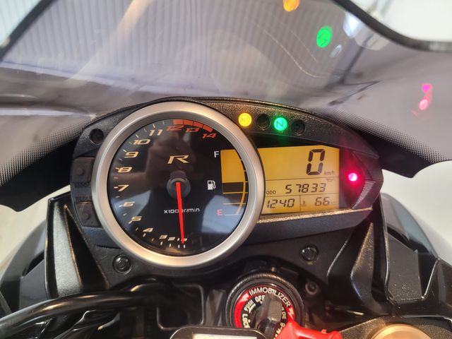 kawasaki - z-750-r-abs