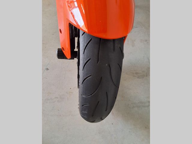 ktm - 1290-super-duke-r