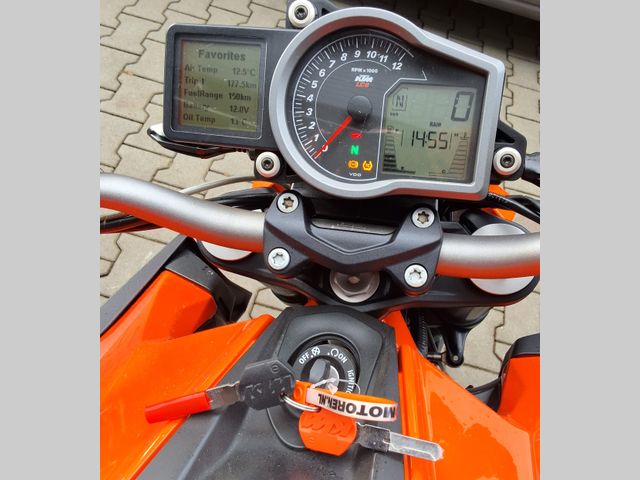 ktm - 1290-super-duke-r