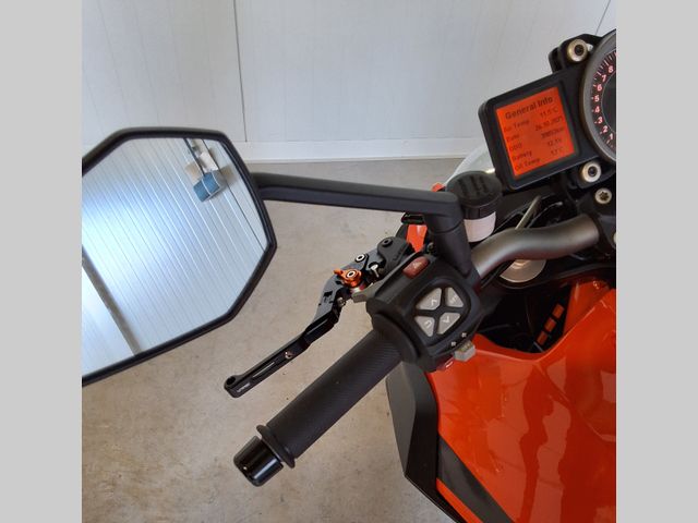 ktm - 1290-super-duke-r