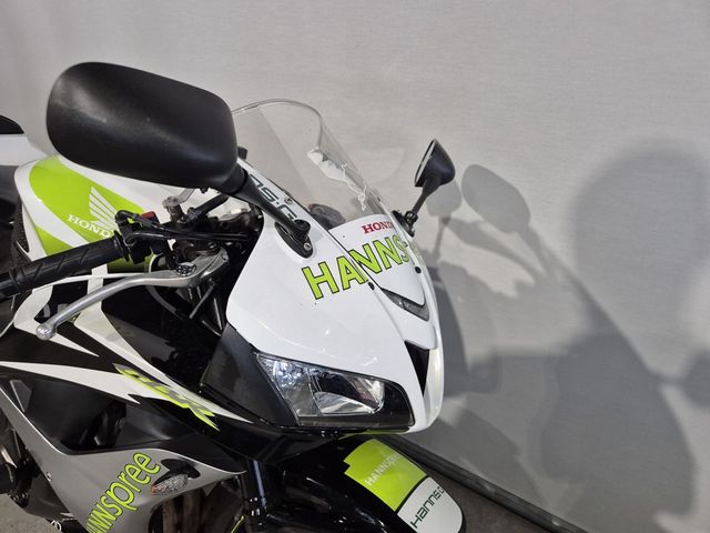 honda - cbr-600-rr