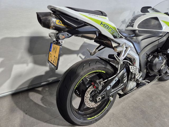 honda - cbr-600-rr