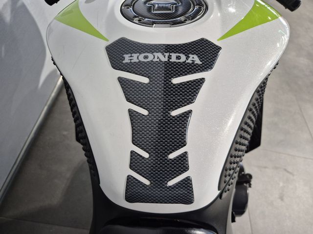 honda - cbr-600-rr