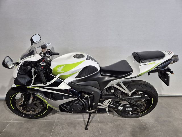 honda - cbr-600-rr