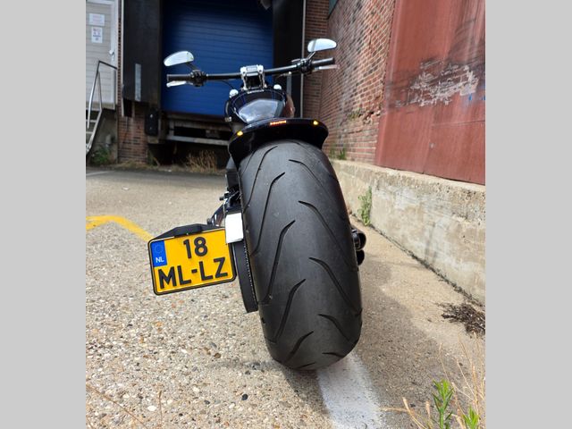 harley-davidson - breakout-114-fxbrs
