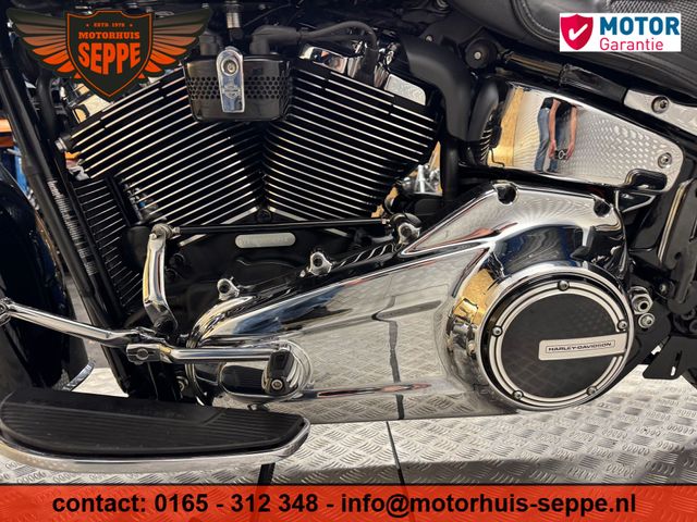 harley-davidson - softail-deluxe