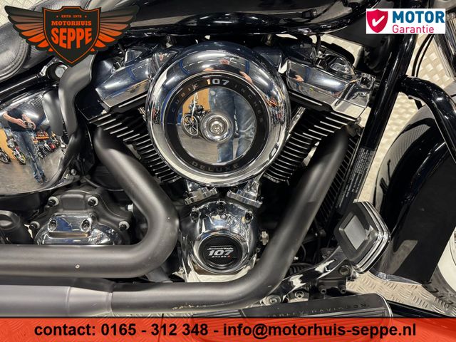 harley-davidson - softail-deluxe