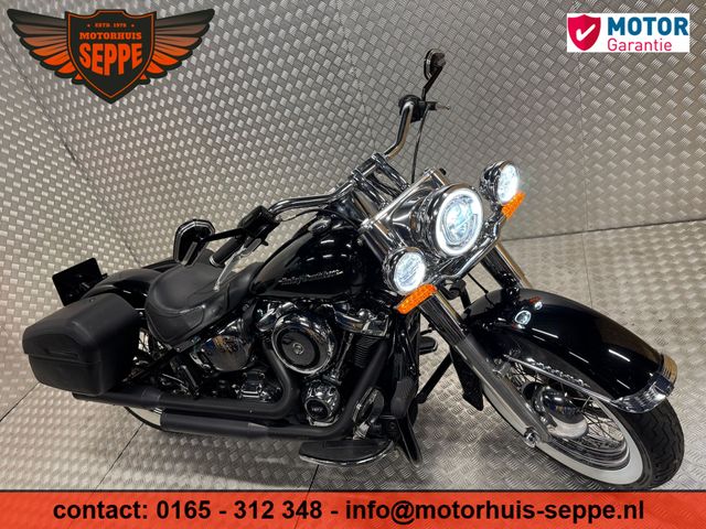 harley-davidson - softail-deluxe
