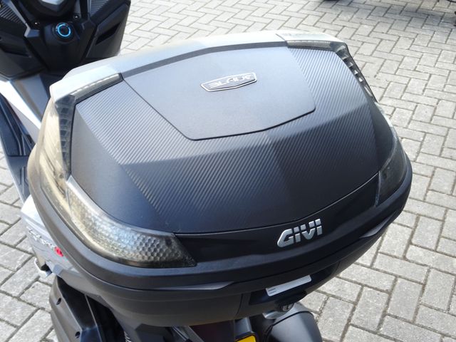 sym - cruisym-alpha-300