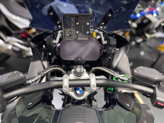 bmw - r-1250-gs-adventure