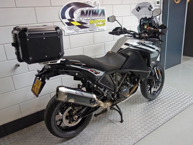 ktm - 1290-super-adventure-s