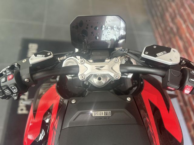 bmw - r-1300-r