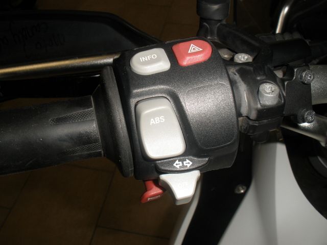 bmw - f-800-gs