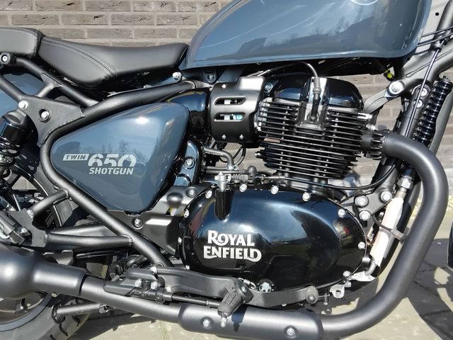 royal-enfield - shotgun-650