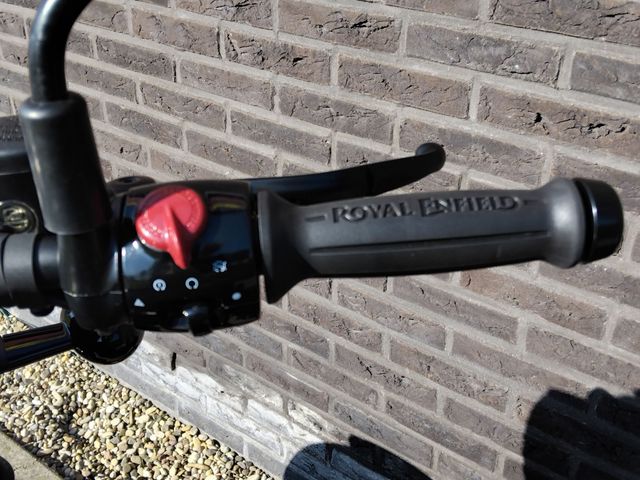 royal-enfield - shotgun-650