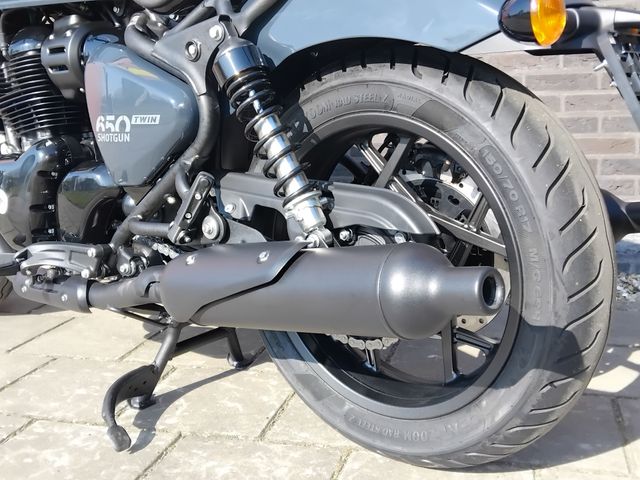 royal-enfield - shotgun-650