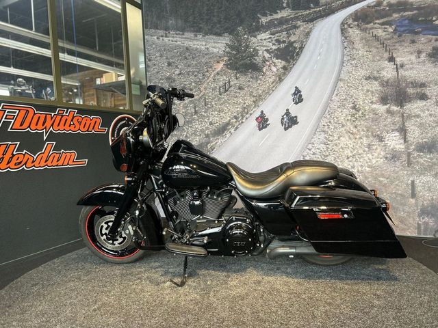 harley-davidson - street-glide-flhx
