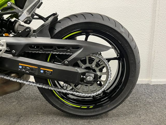 kawasaki - z900