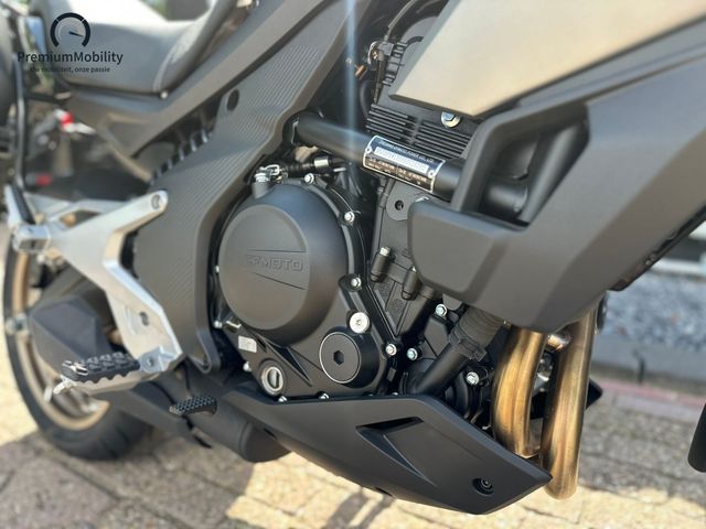 cfmoto - 700-mt