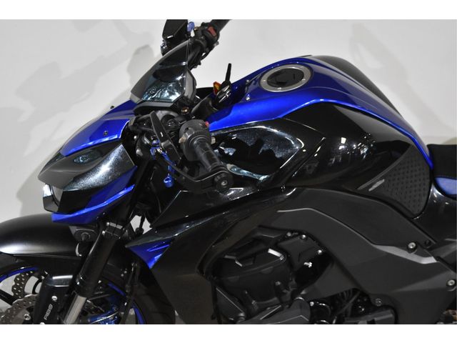 kawasaki - z1000-abs