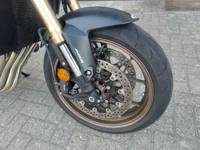 HONDA CB 650 R ECT – foto 4