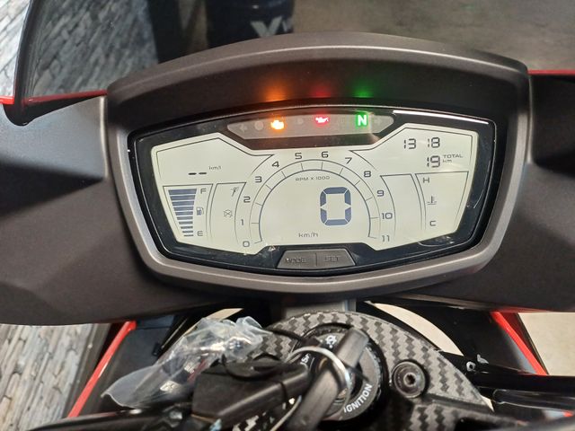 aprilia - tuono-125