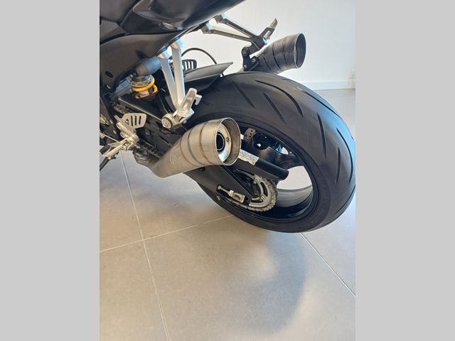 suzuki - gsx-r-1000