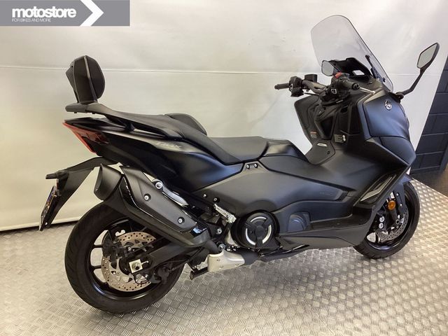yamaha - tmax-560