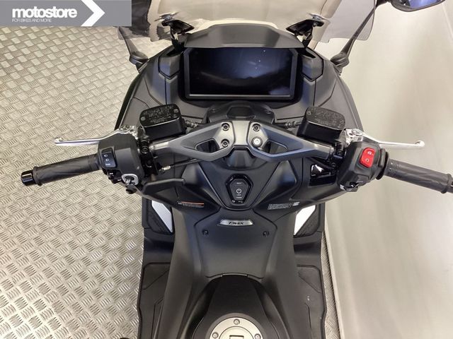 yamaha - tmax-560