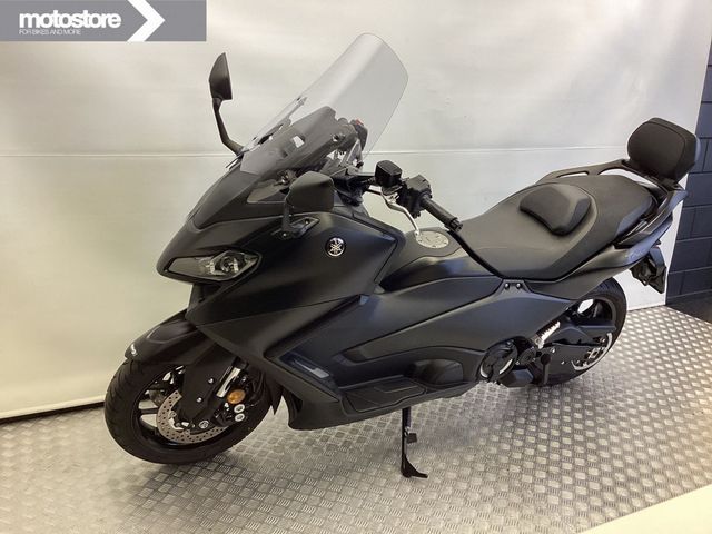 yamaha - tmax-560