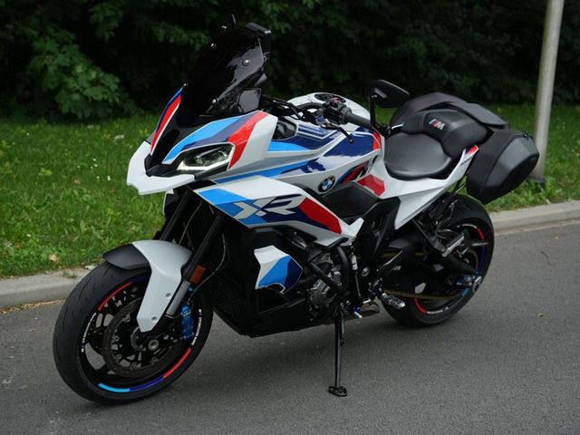 bmw - m-1000-xr