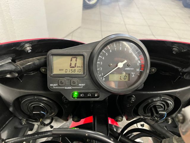 yamaha - yzf-r1