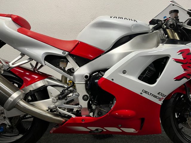 yamaha - yzf-r1