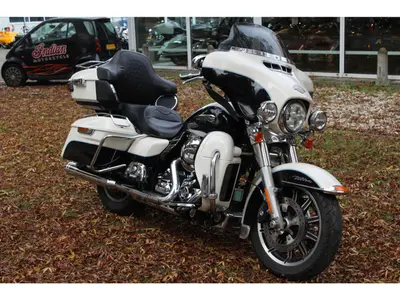 HARLEY-DAVIDSON ELECTRA GLIDE ULTRA CLASSIC FLHTCU – foto 3