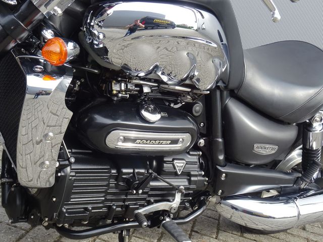 triumph - rocket-iii-roadster-abs