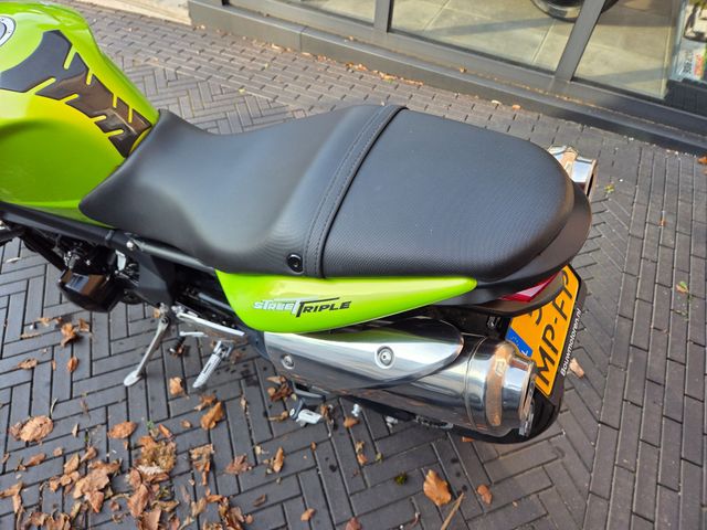 triumph - street-triple-675