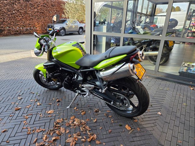 triumph - street-triple-675