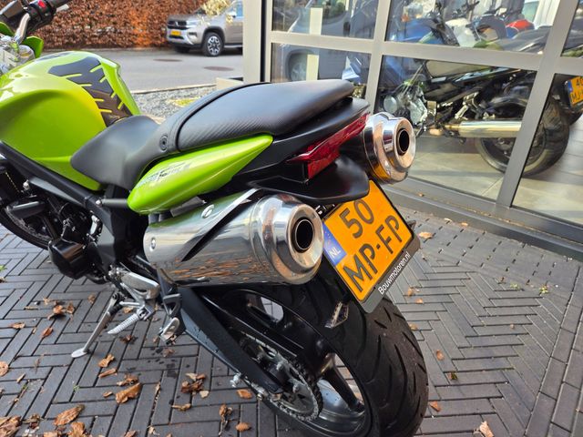 triumph - street-triple-675