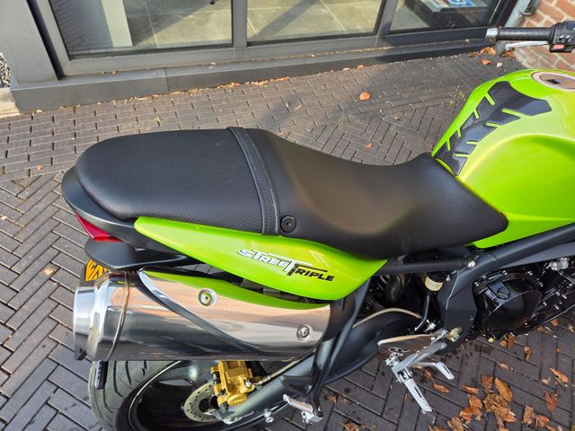 triumph - street-triple-675