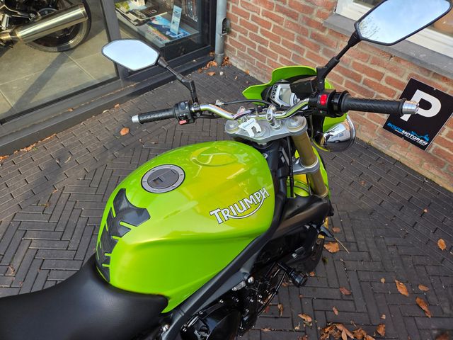 triumph - street-triple-675