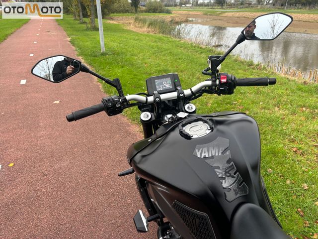 yamaha - mt-09