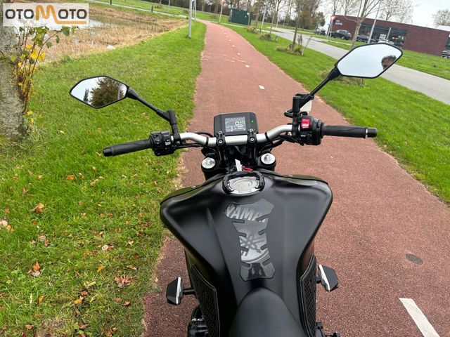 yamaha - mt-09