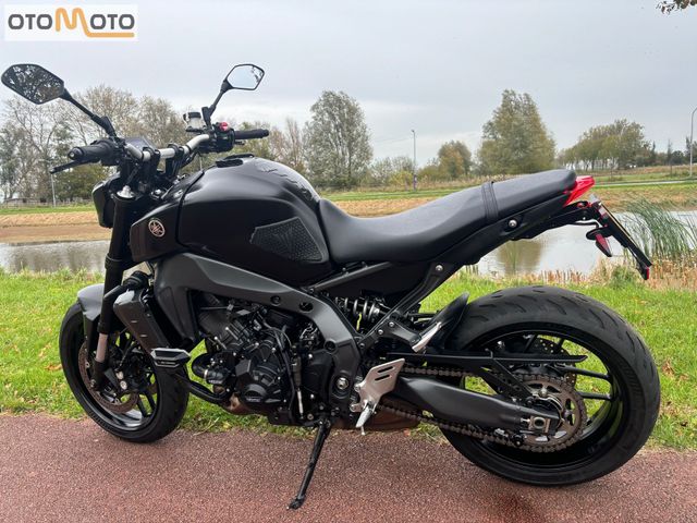 yamaha - mt-09