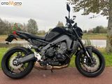YAMAHA MT 09
