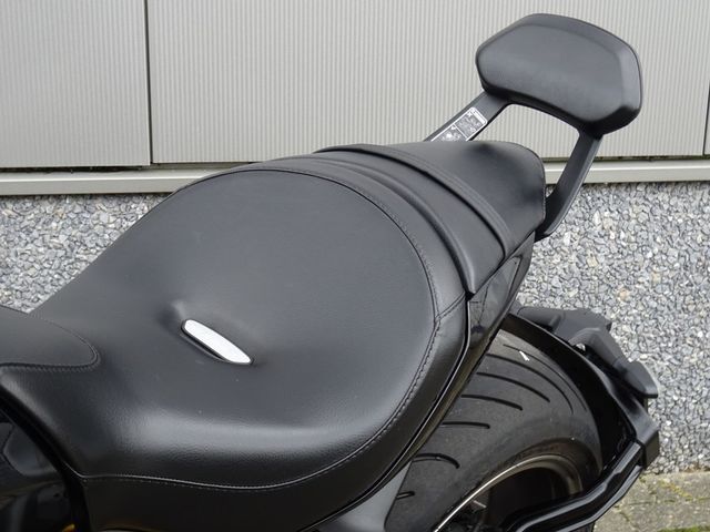 ducati - xdiavel