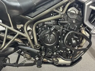 TRIUMPH TIGER 800 XRX – foto 2