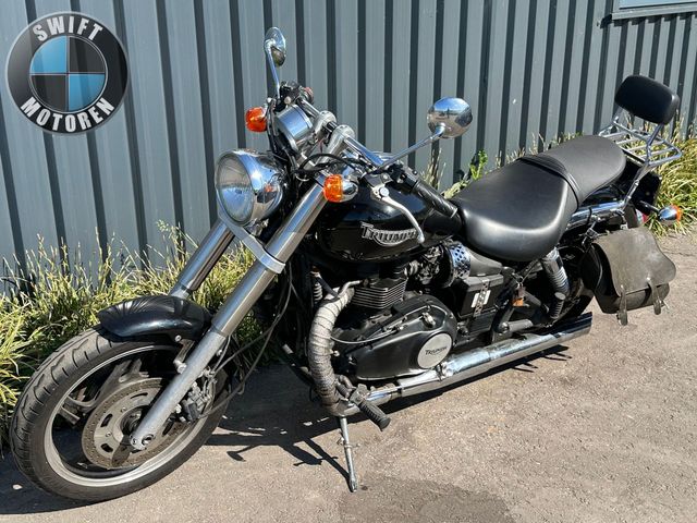 triumph - speedmaster